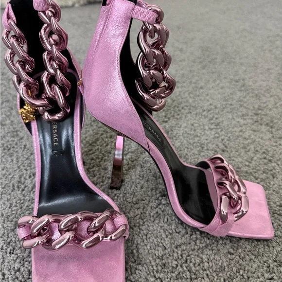 Versace Pink Chain Detail Women's Shoes - Picture 2 of 3